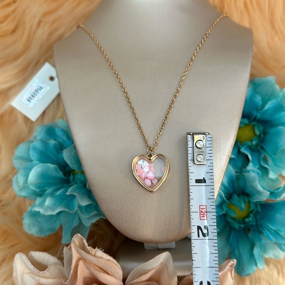 Heart Pendant Necklace With Encased Floating Pink Hearts NEW! - Picture 9 of 9